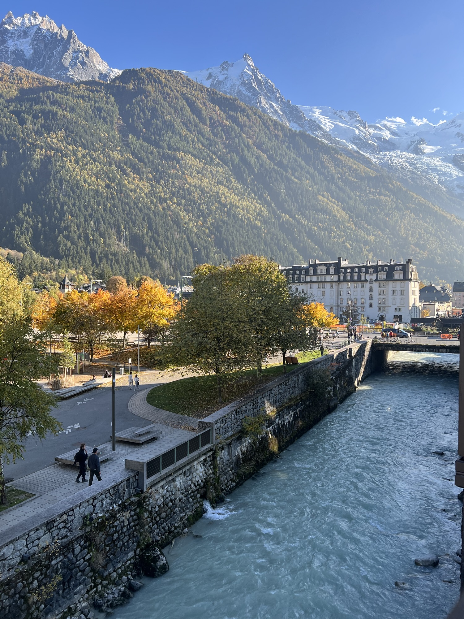Bus from Lyon to Chamonix: Trip to France 23/28